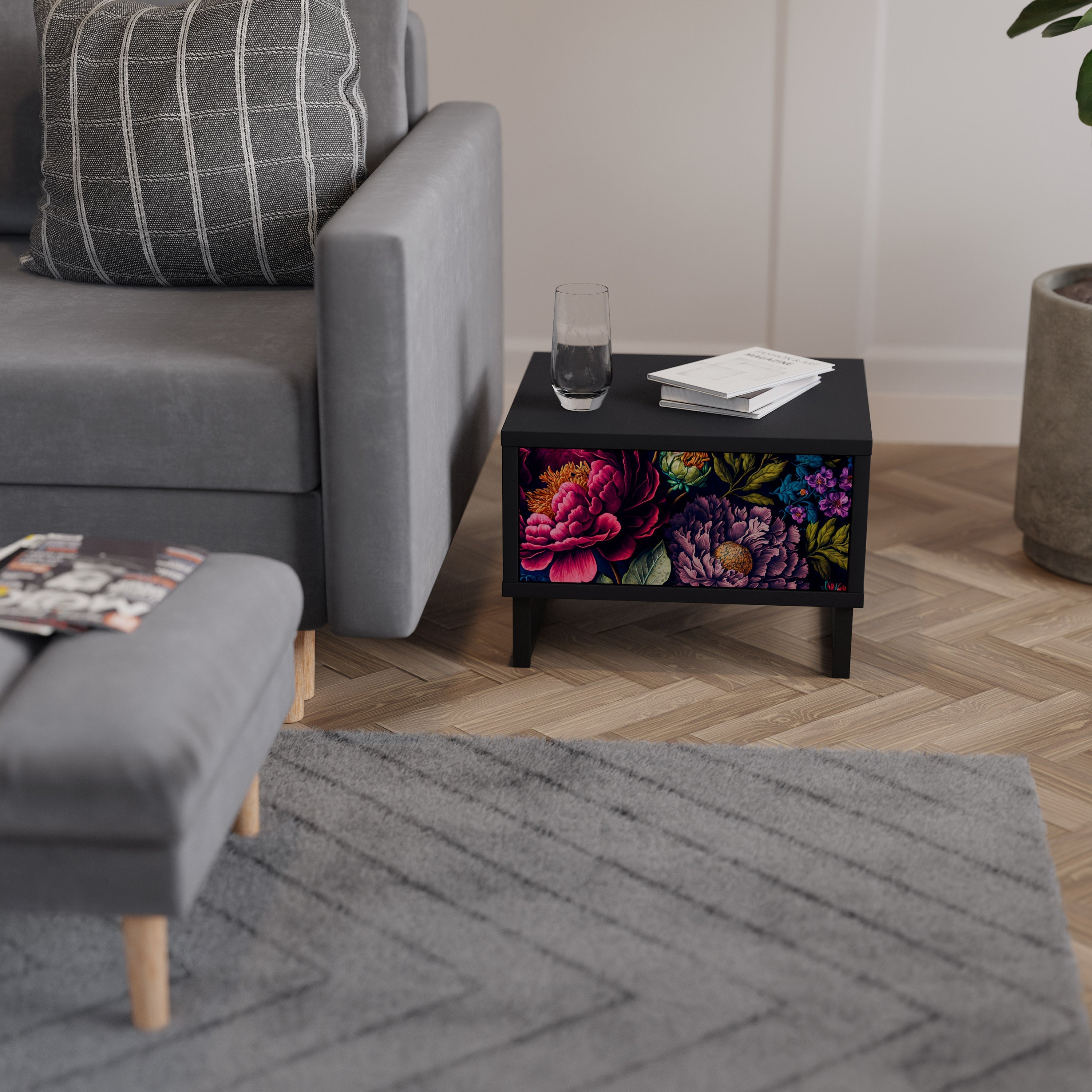 BLOOMING ELEGANCE Szafka nocna Czarna