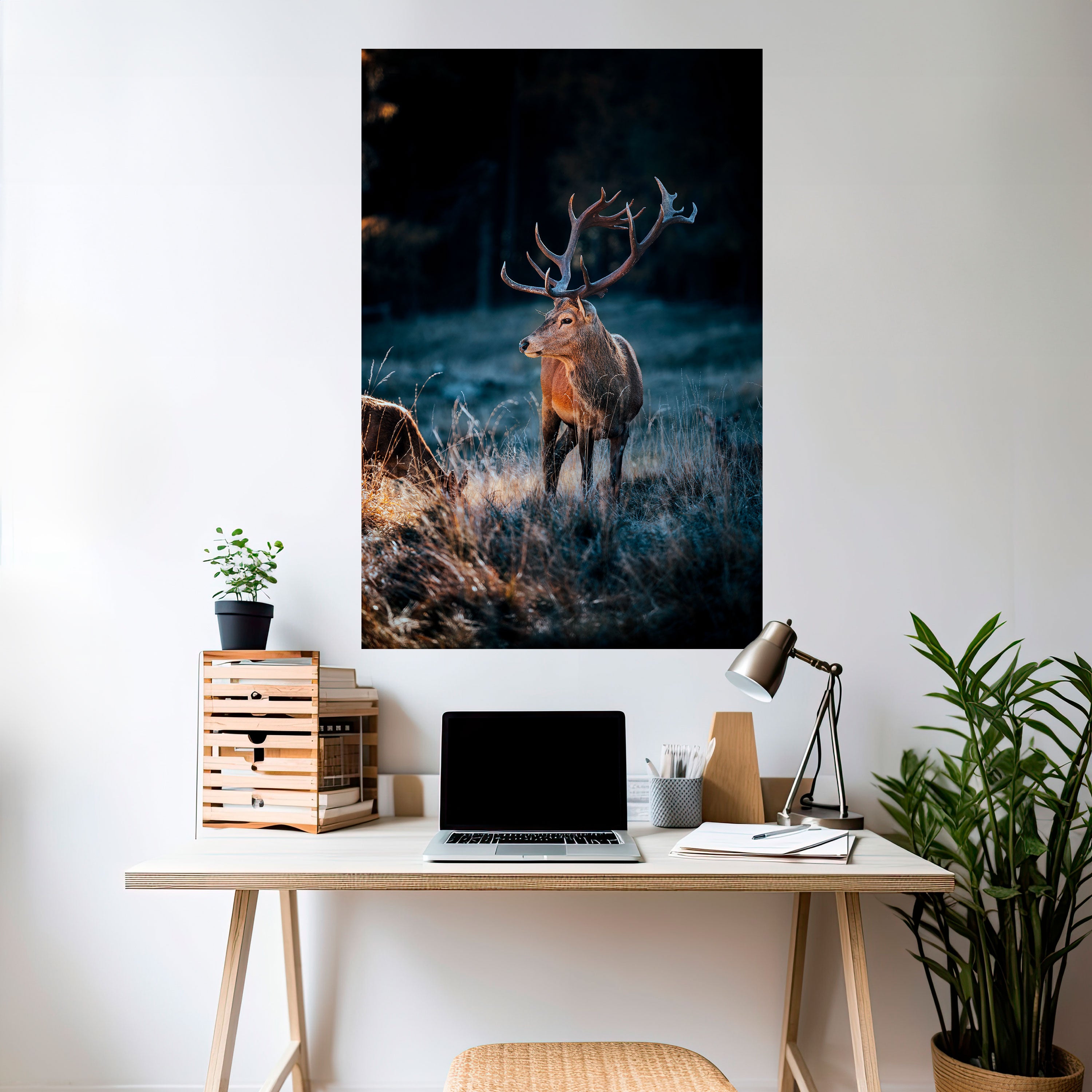 ANTLERED REGALITY Naklejka/Plakat pionowy