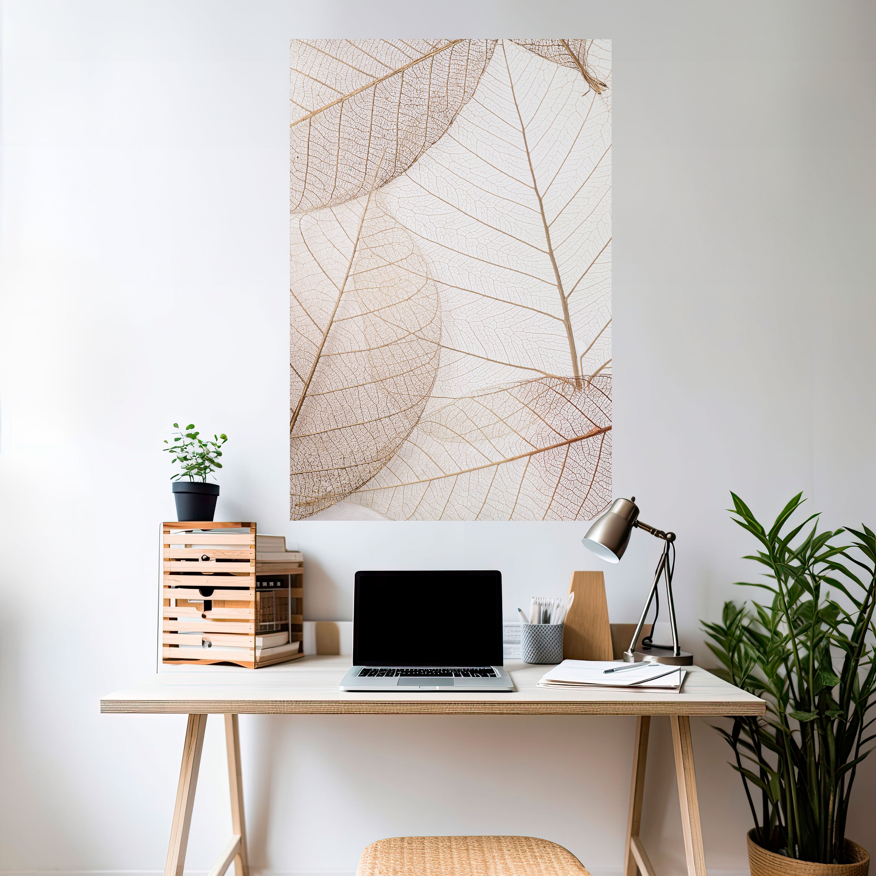 ETHEREAL VEINED GRACE Naklejka/Plakat pionowy