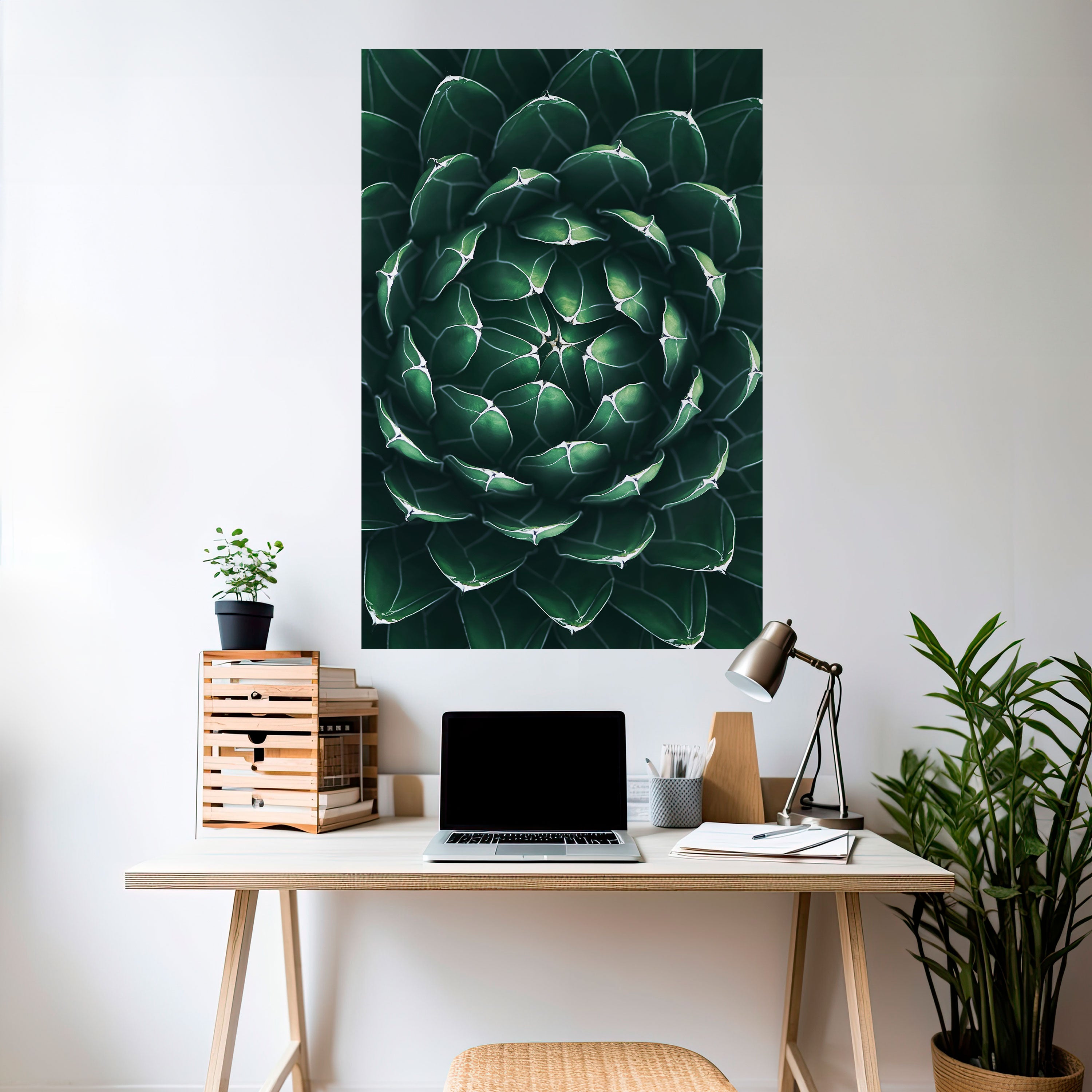 LUSH LABYRINTH Naklejka/Plakat pionowy