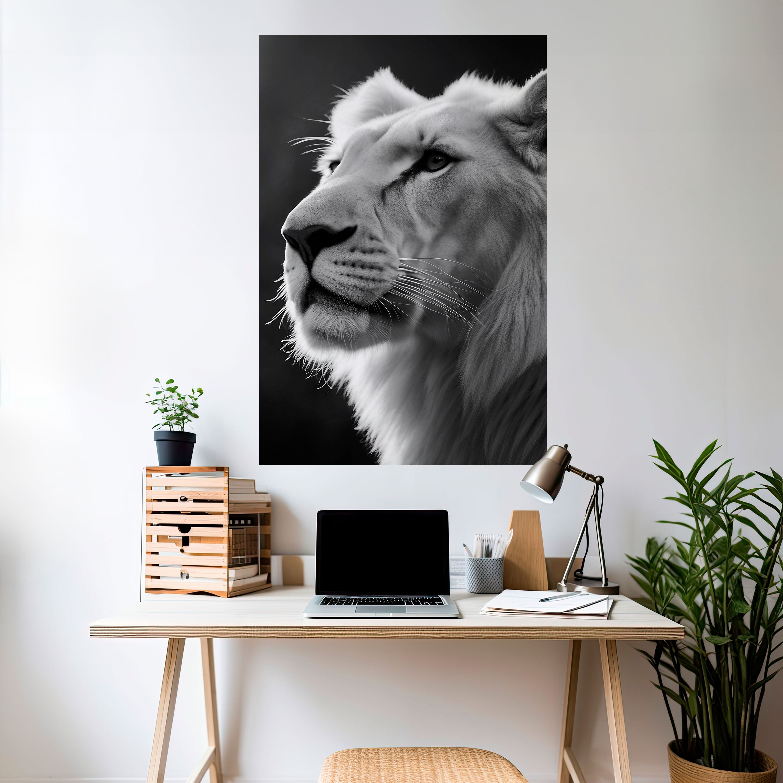 WHISPERS OF MAJESTY Naklejka/Plakat pionowy