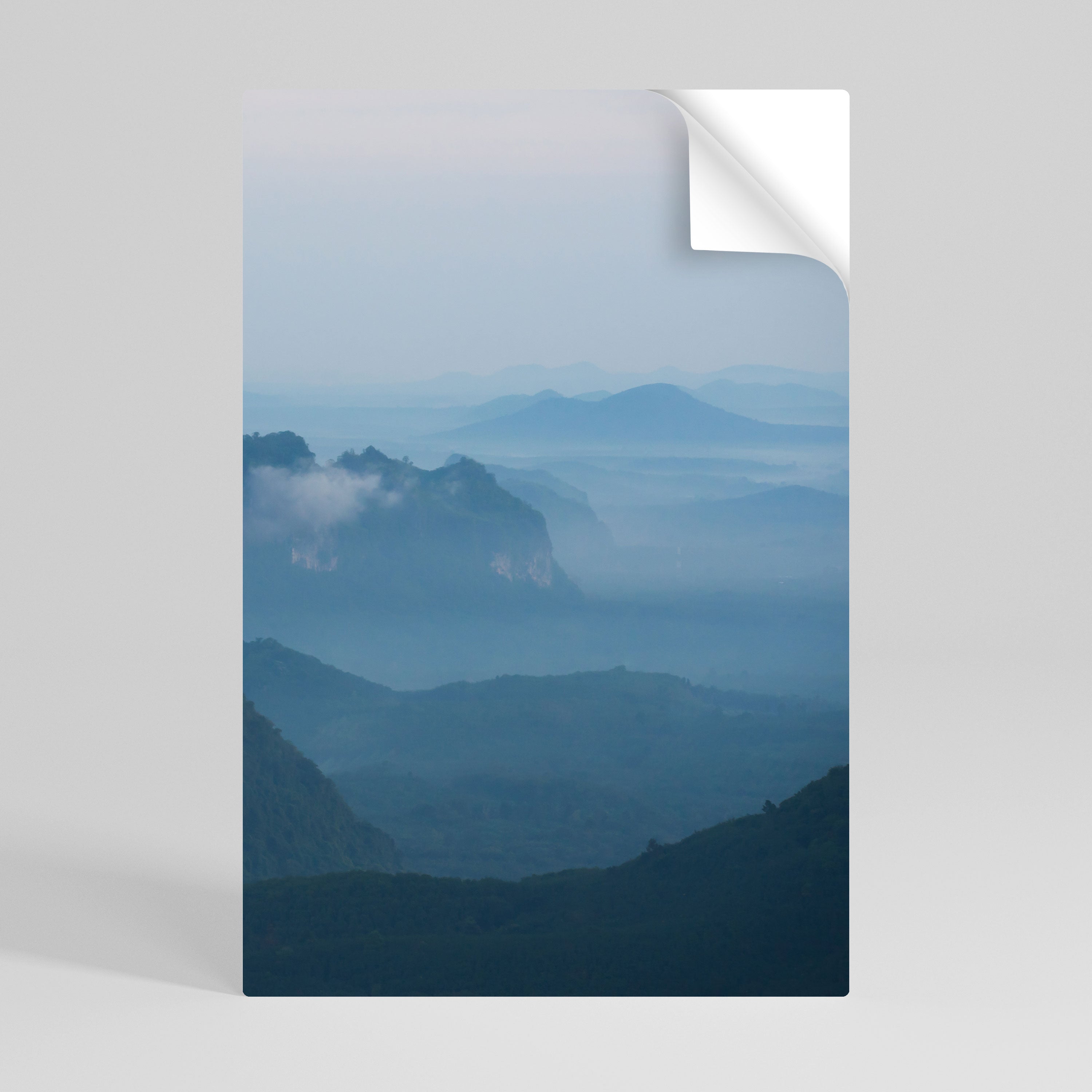 MISTY MOUNTAIN WHISPER Naklejka/Plakat pionowy