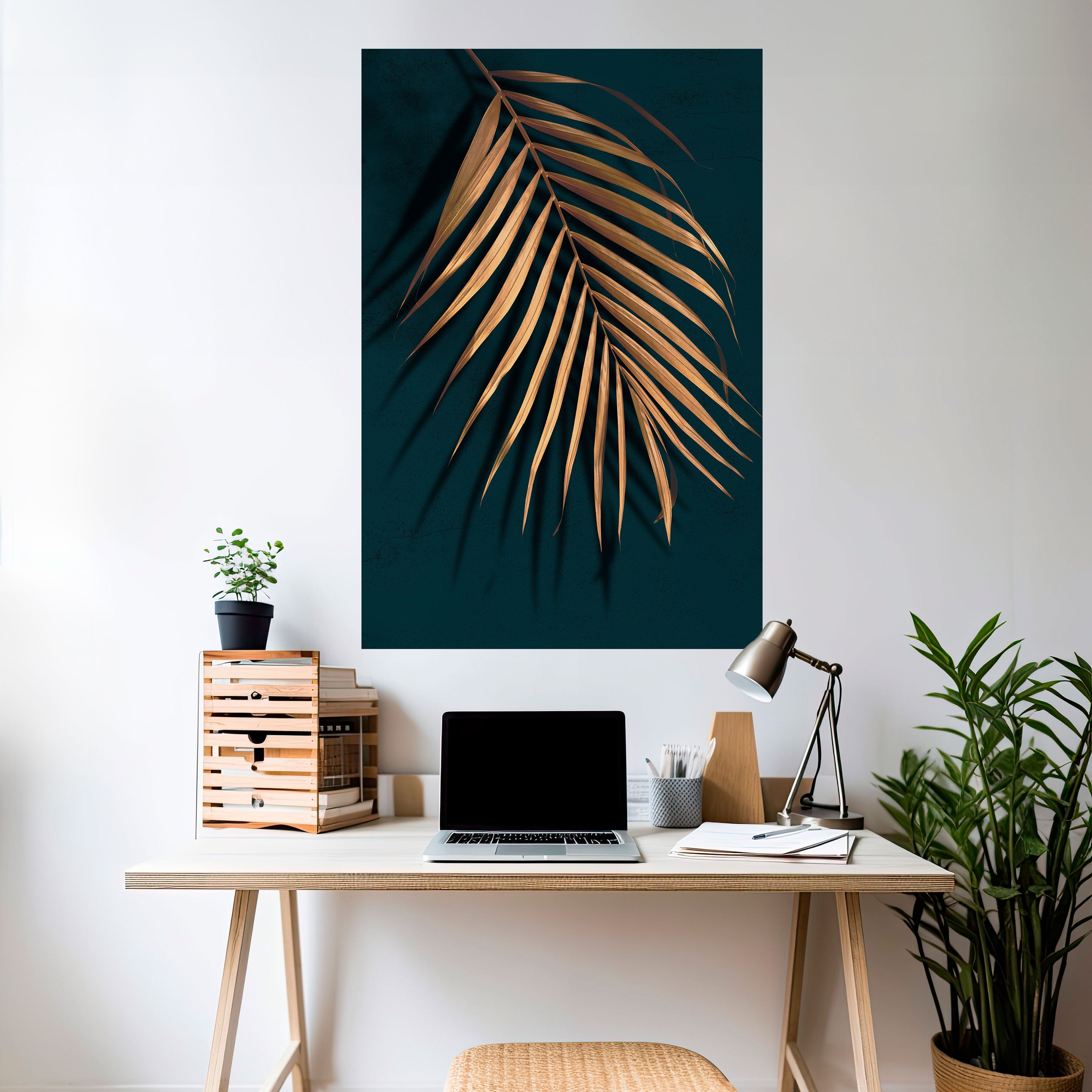 GOLDEN PALM WHISPERS Naklejka/Plakat pionowy
