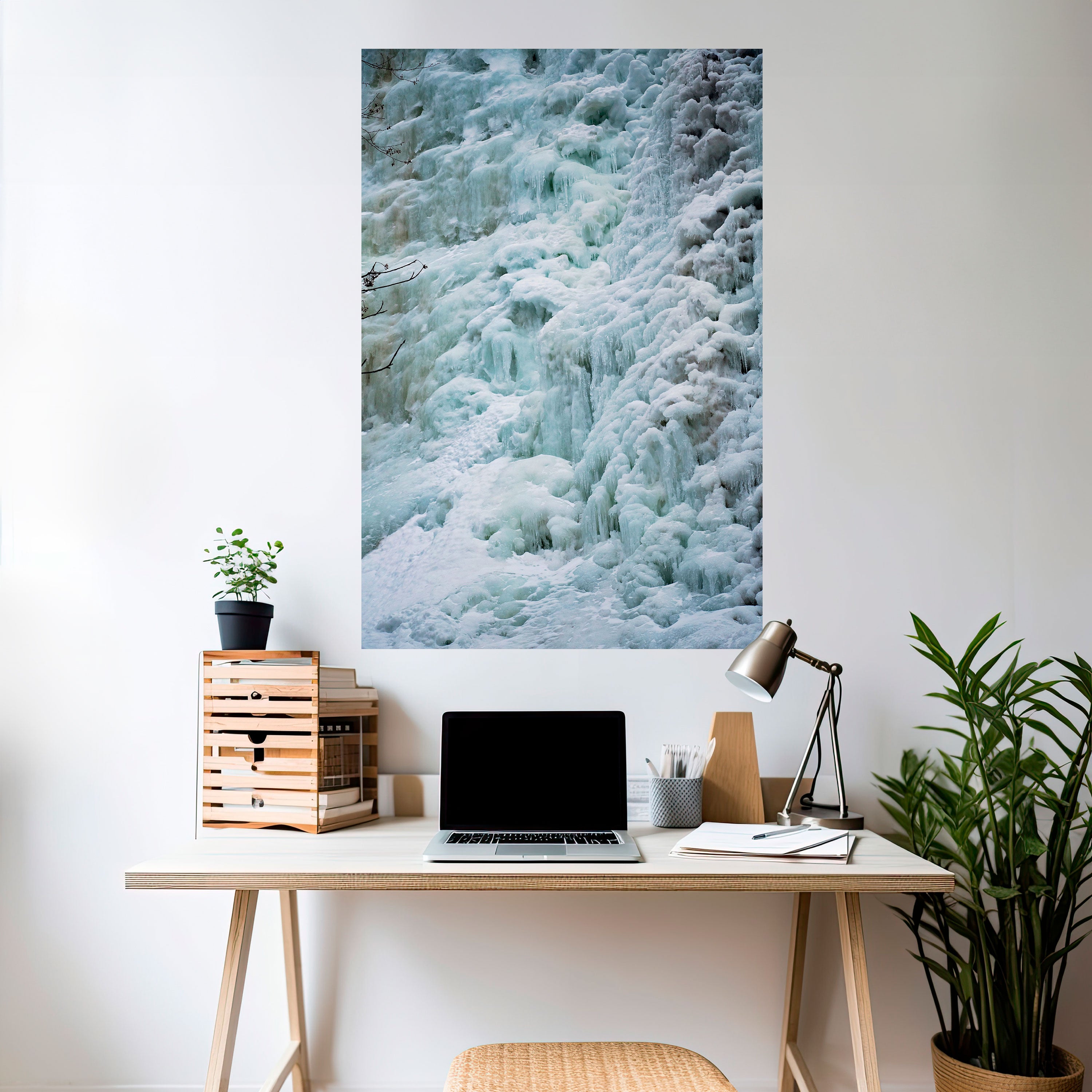 FROSTED WHISPERS Naklejka/Plakat pionowy