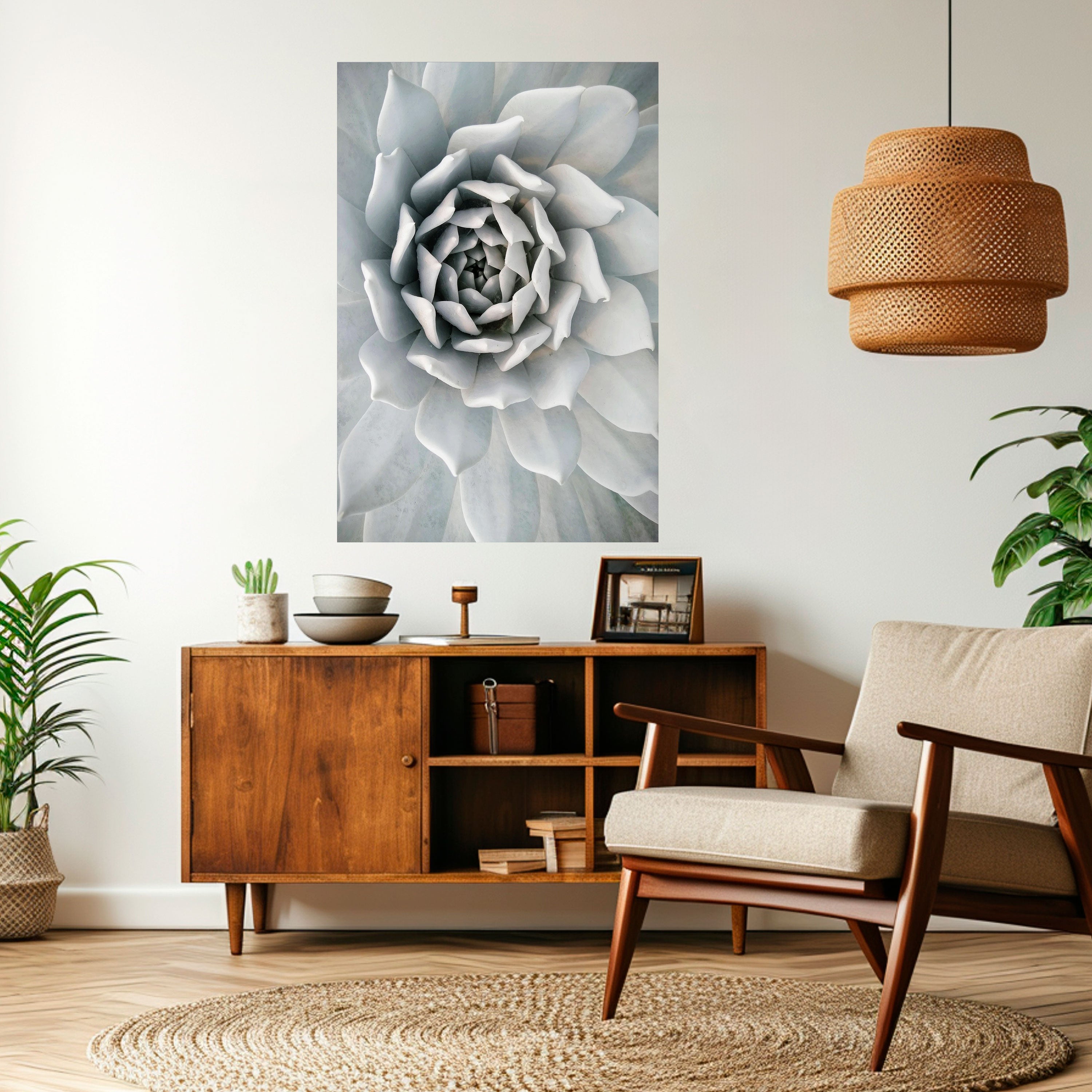 ELEGANT PETAL SWIRL Naklejka/Plakat pionowy
