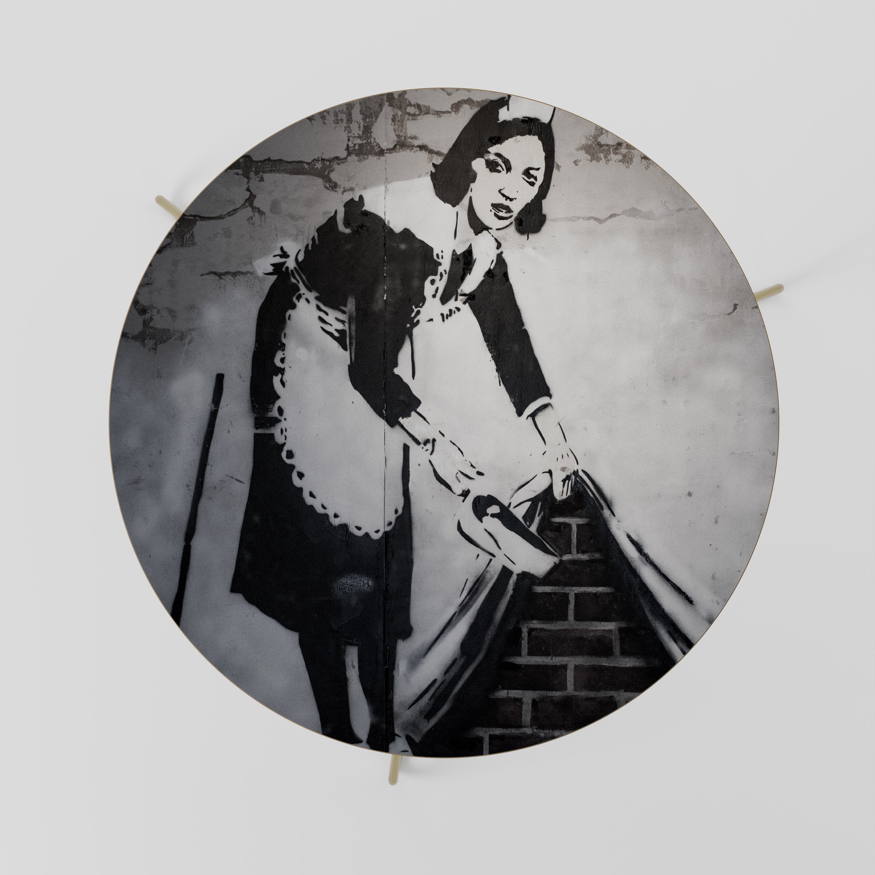 SWEEPING UNDER (BANKSY) Stolik kawowy duży