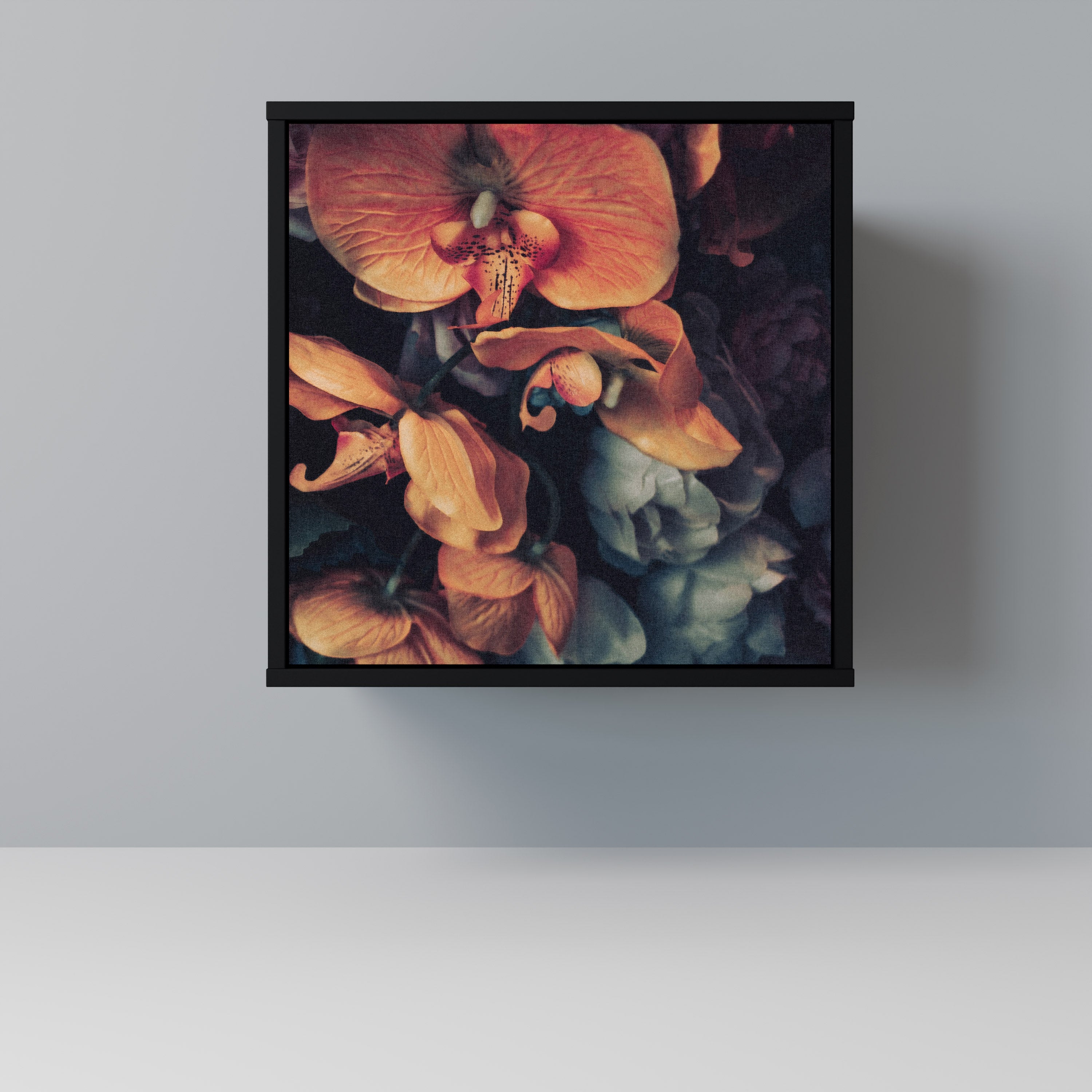 NEVERENDING BLOOM Komoda 1-drzwiowa korpus Czarny