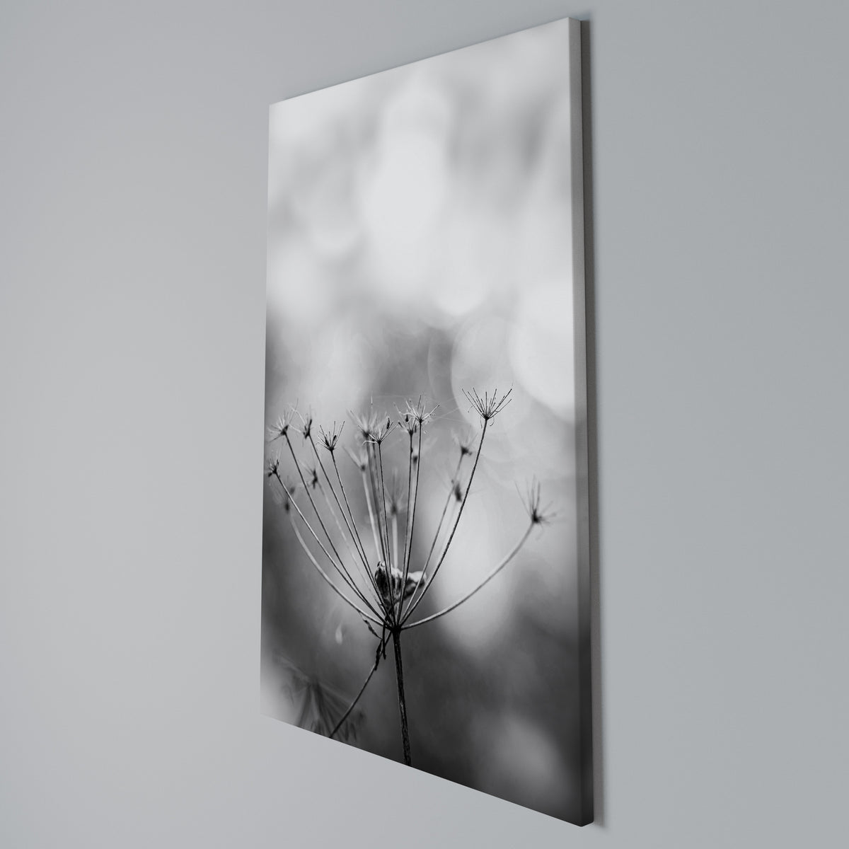 MINIMALIST BLOOM Pionowy obraz na płótnie