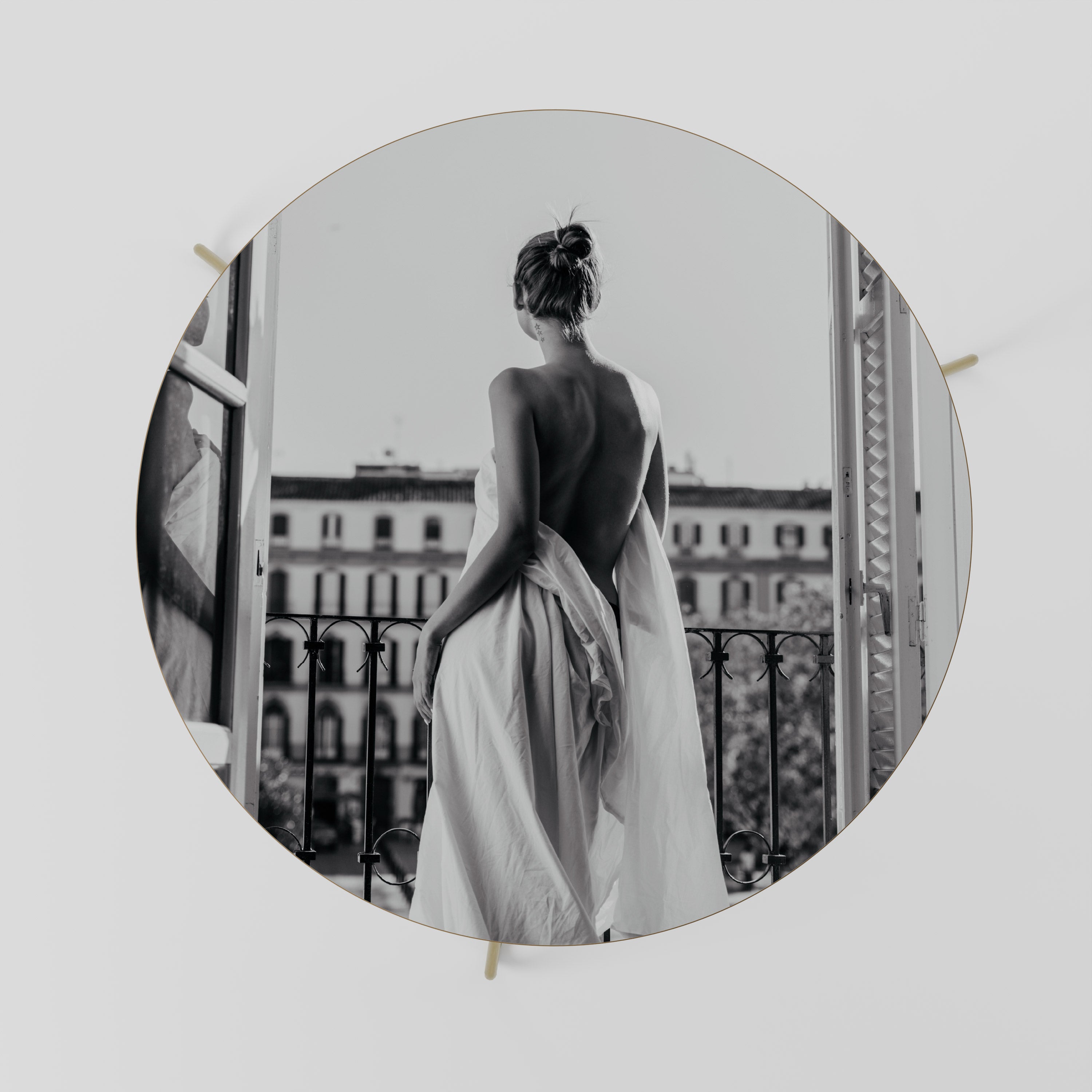 DRESS OF DREAMS Stolik kawowy duży