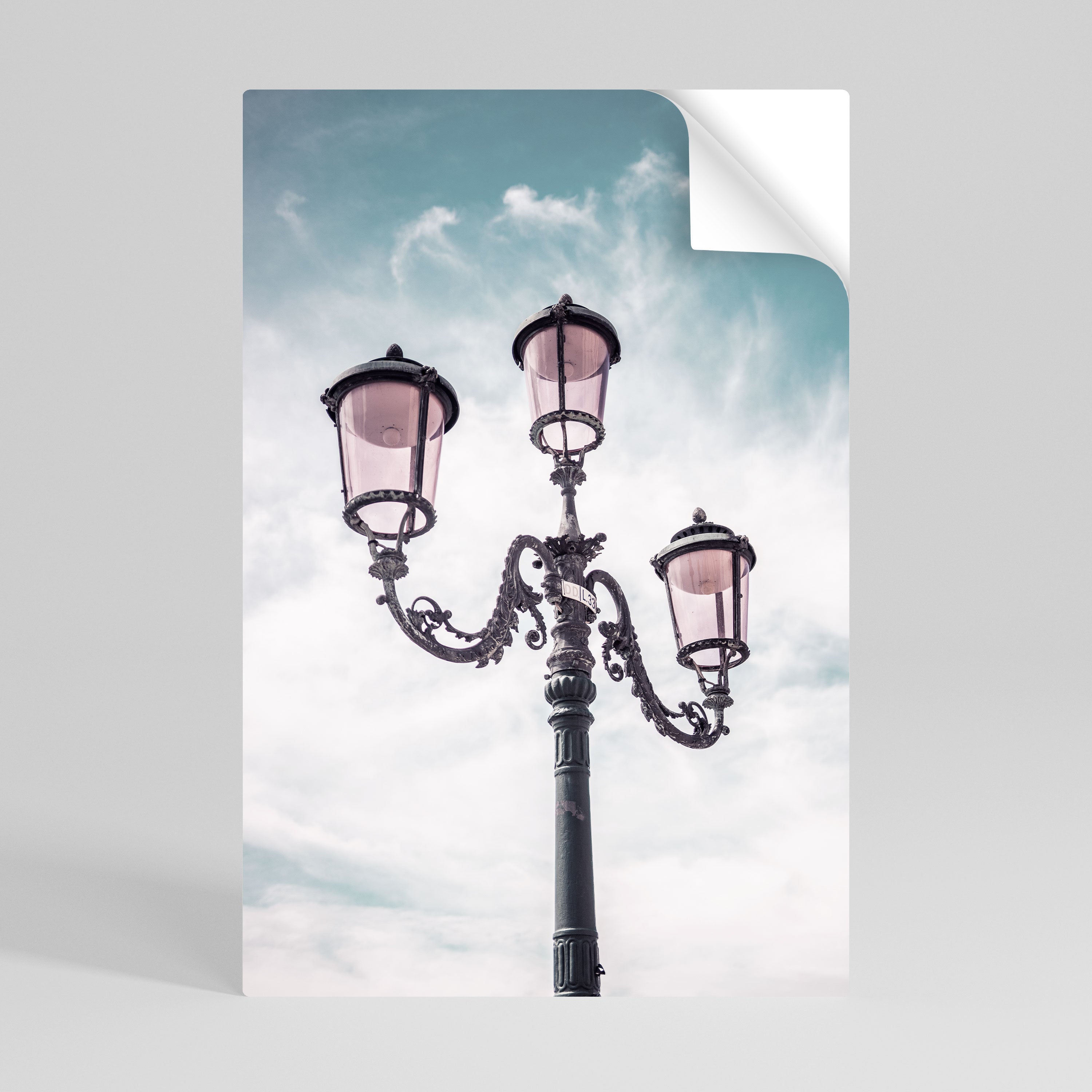 WHISPERS OF LIGHT Naklejka/Plakat pionowy
