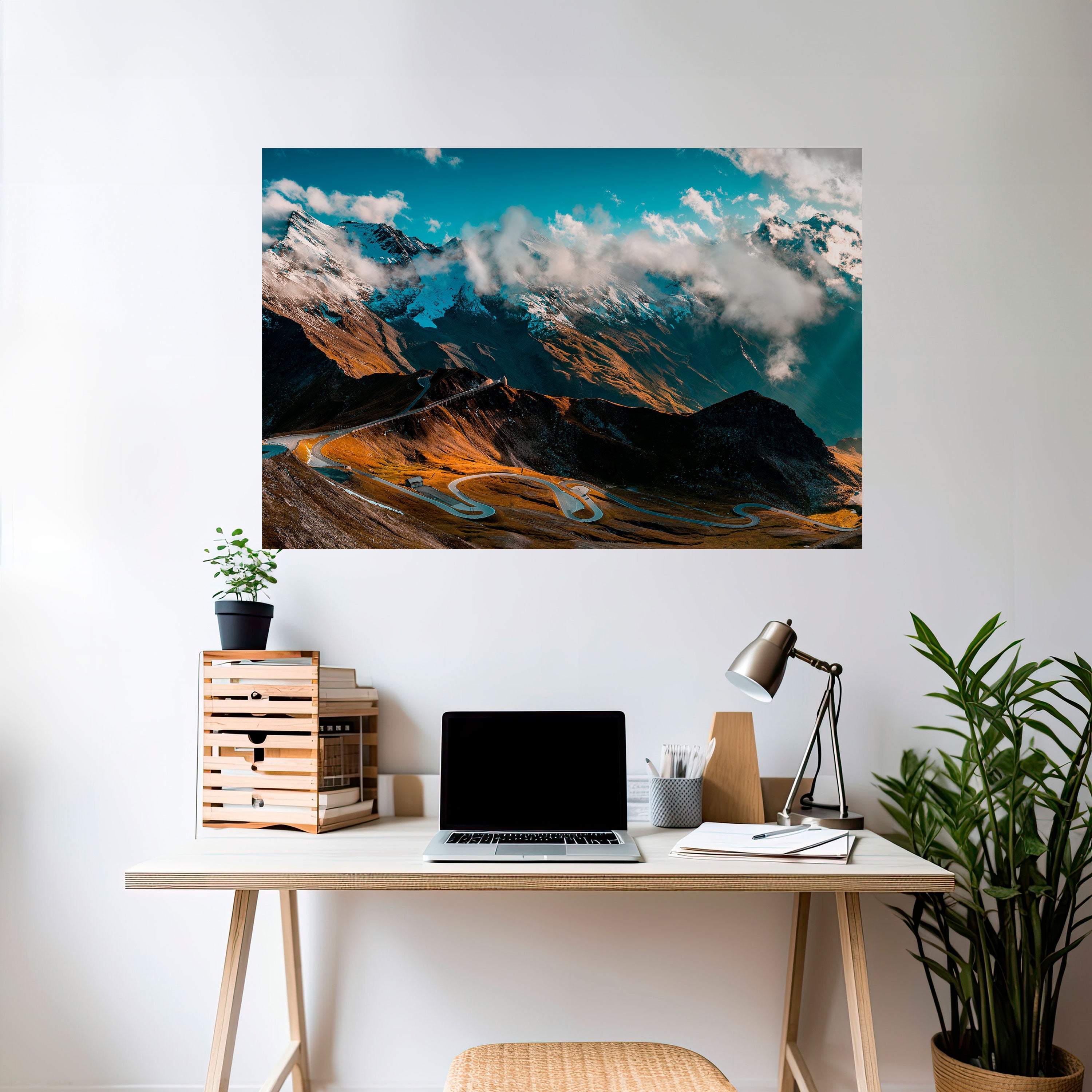 MOUNTAIN SERPENTINE Naklejka/Plakat poziomy
