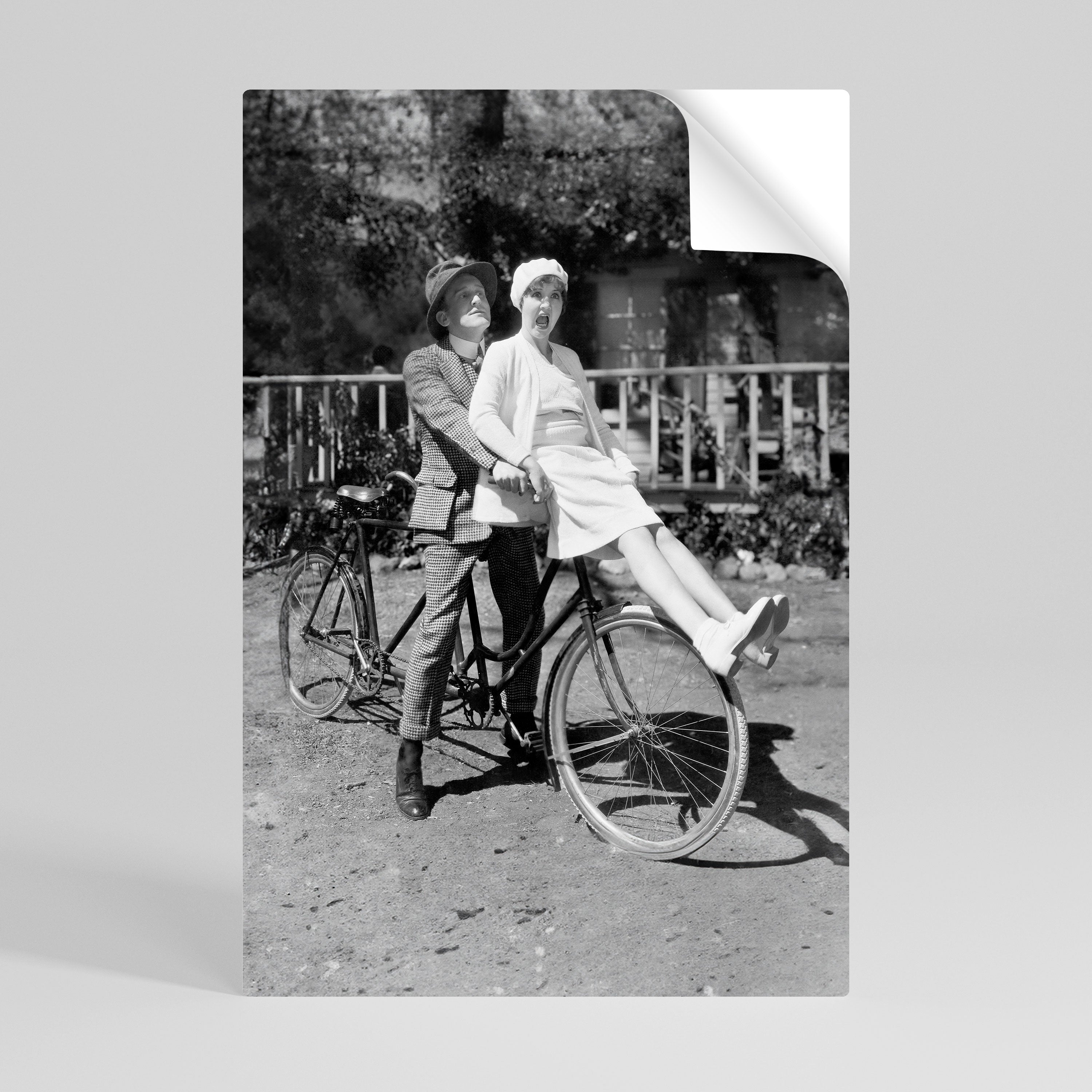 RIDING THROUGH TIME Naklejka/Plakat pionowy