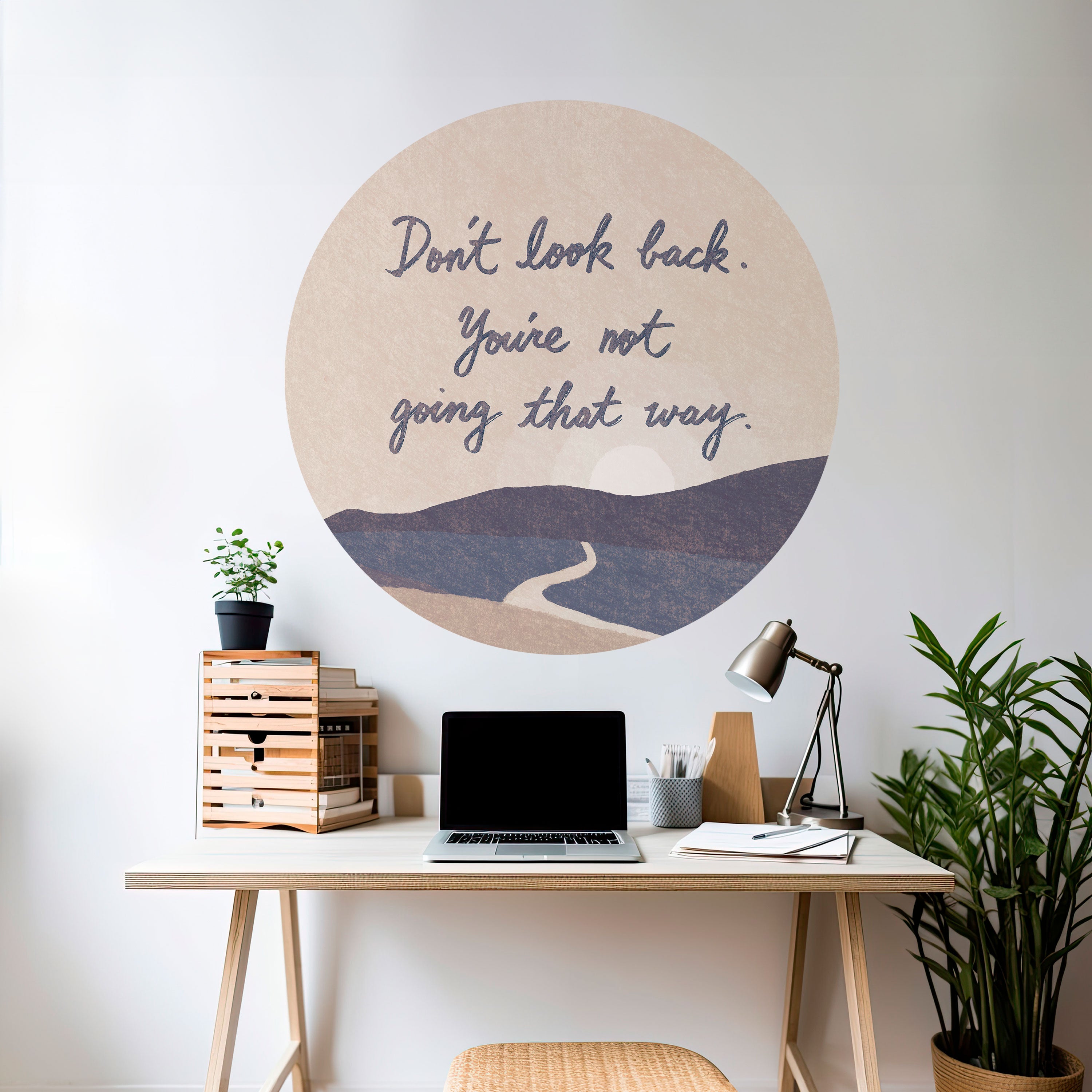 DON'T LOOK BACK Naklejka okrągła