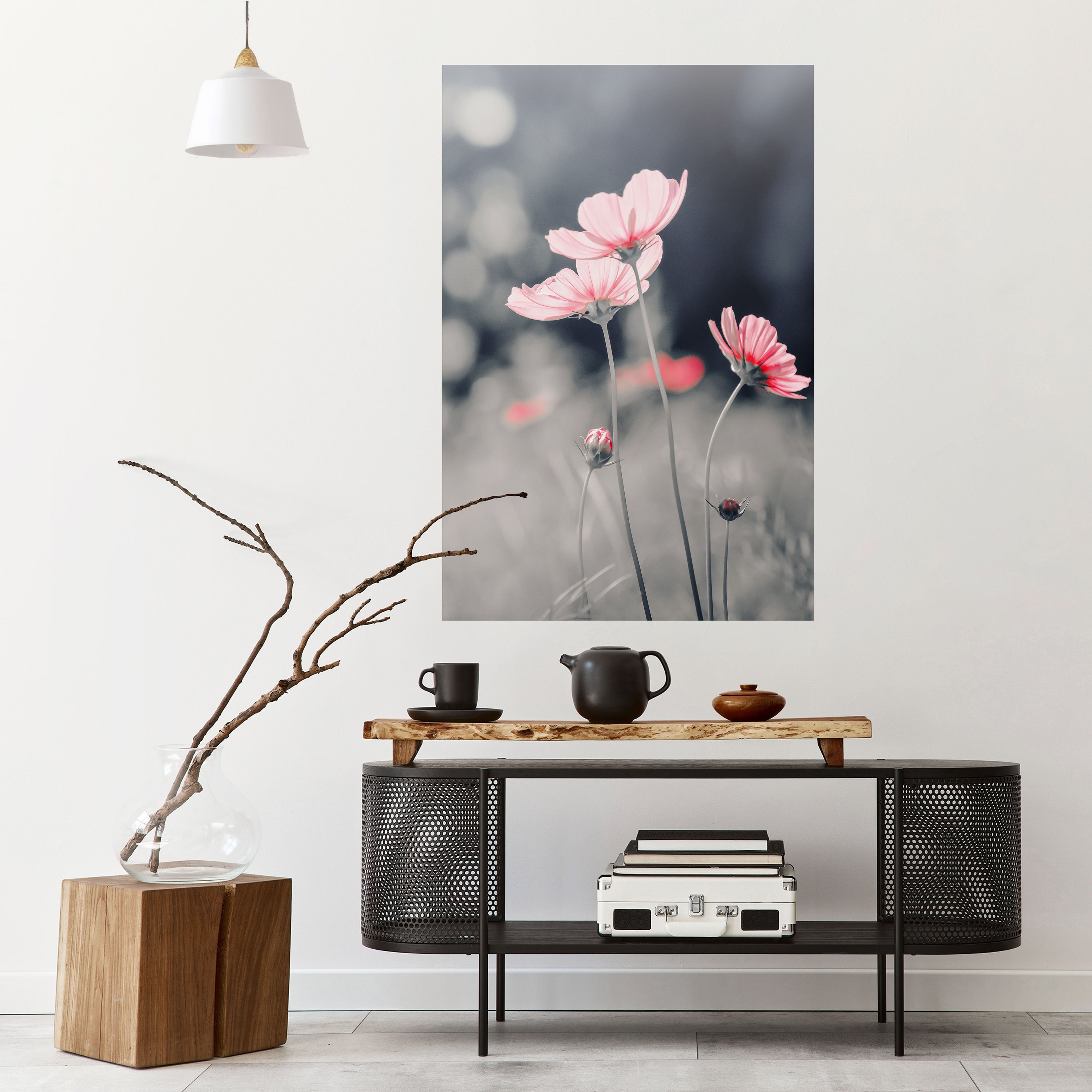 SUBTLE PETAL DANCE Naklejka/Plakat pionowy