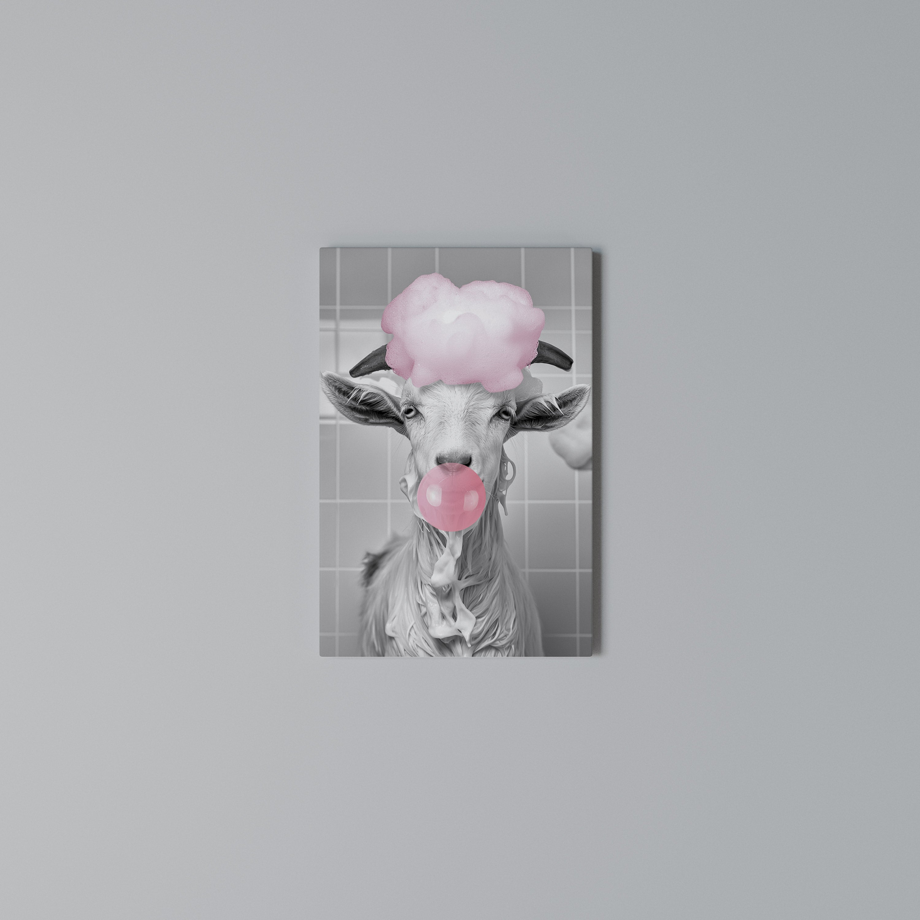 BUBBLEGUM BOVINE BLISS Pionowy obraz na płótnie